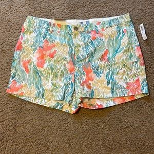 NWT Ladies Old Navy floral print shorts Sz 14 PLUS